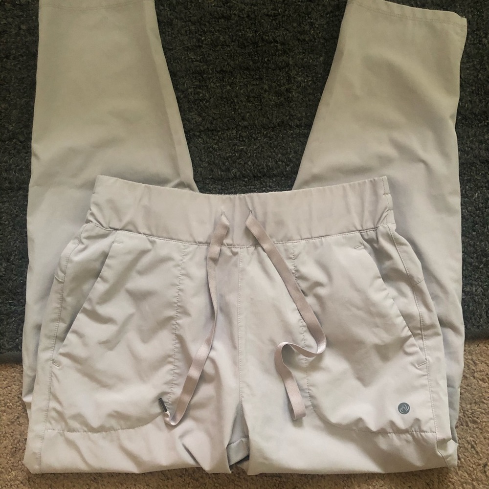 Women's Cropped Joggers, Athletic Pants, Size S